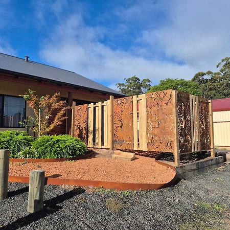 Pemberton Japanese Garden Studio 2025 Winner Travellers Award מראה חיצוני תמונה